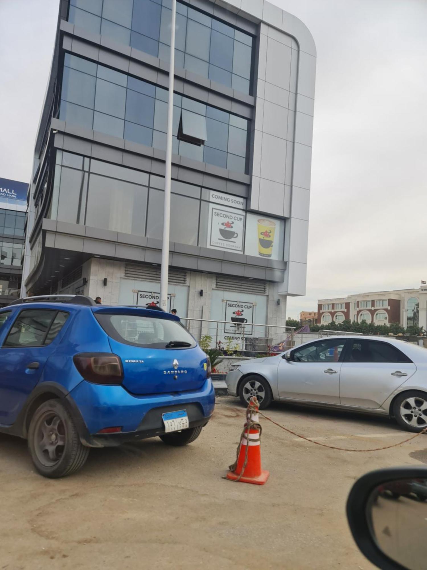 Garden View Royal 284, 10 Min To Airport 1 Min To Water Way, New - El Banafseg شقة